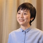 「釣りの楽しみを教えてくれた、姫路出身の父にも影響を受けた」と語る本上まなみさん＝大阪市内（撮影・丸山桃奈）