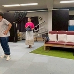 「病は気から」の稽古風景（劇団提供）