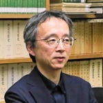 震災を経験し、「人々が芸術に安らぎを求めていることを実感した」と話す塚原晃学芸員＝神戸市立博物館