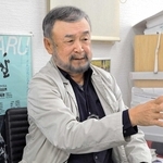 映画作りへの熱い思いを語る五十嵐匠監督＝さいたま市