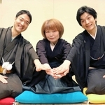 入門から１５周年を迎える（左から）桂紋四郎、月亭天使、桂あおば＝神戸市兵庫区新開地２、神戸新開地・喜楽館