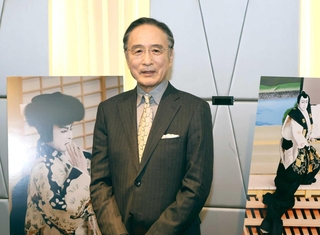 大阪松竹座への思いを語る片岡仁左衛門＝大阪市内