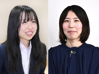 （右から）福間香奈女流王位と大島綾華女流二段