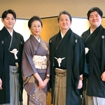 会見で意気込みを語った（右から）山村若、友五郎、光、侃＝大阪市浪速区