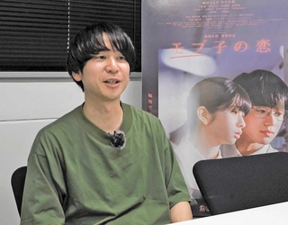 映画を作る際のこだわりなどについて語る風間太樹監督＝東京都内