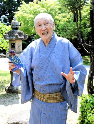 松本清張の小説を落語作品にしてきた笑福亭円笑＝姫路市内