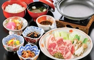 ツアーの食事イメージ