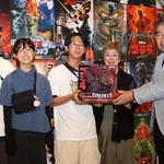 ゴジラ・THE・アート展の入場者1万人突破　北海道の中学生と家族に記念品　神戸ゆかりの美術館