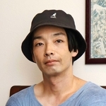 ｄＢとの関わりを振り返る森山未來さん＝神戸市内