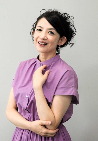 「今までの自分をすべて詰め込みたい」と意気込みを話す西村由紀江＝神戸新聞社