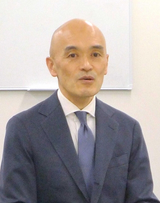 宝塚歌劇団の村上浩爾社長＝宝塚市栄町１