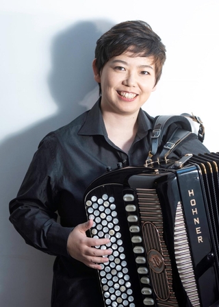 日本で活躍中のアコーディオン奏者・大田智美