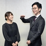天元戦について対談する辻華三段（左）と鈴木伸二八段＝東京都千代田区