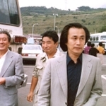 取材に明け暮れていた頃の内橋克人さん。記者時代から現場取材を鉄則にしていた（提供）