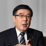 業界再編に加わらず独立路線を歩んできた神戸製鋼所の山口貢社長。「鉄鋼の事業規模は小さいが、特長ある製品や技術で、存在感を示してきた」と語る＝東京都品川区（撮影・中西大二）
