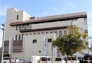赤穂商工会議所が入る赤穂商工会館＝赤穂市加里屋