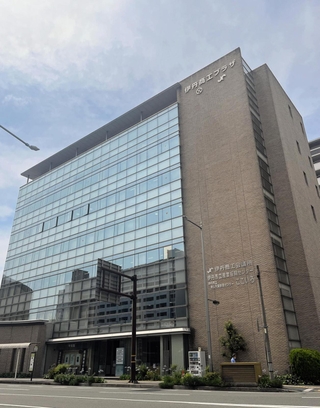 伊丹商工会議所が入る伊丹商工プラザ＝伊丹市宮ノ前２