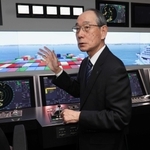 今後の展望を語る古野幸男社長。新規事業にも挑み、２０３０年までに売上高の３割を新規事業で稼ぐ計画だ＝西宮市芦原町（撮影・三浦拓也）