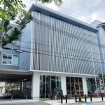 西宮商工会議所が入る西宮商工会館＝西宮市櫨塚町
