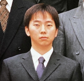 ２０００年の入社時の塚本浩康社長。父からは社業についてあまり聞かされていなかったという（いずれも六甲バター提供）