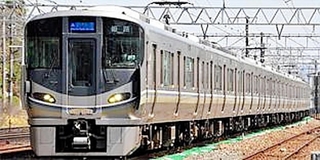 神戸ー大阪鉄道開業１５０周年の記念列車に使われる２２５系車両（ＪＲ西日本提供）