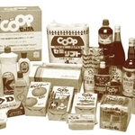１９５９年に登場し、弾んだような「ＣＯＯＰ」マークが特徴の初代コープ商品（コープこうべ提供）
