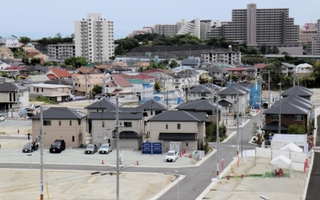 住宅建設が進む大規模な宅地分譲地「ウインズタウン神戸みずき台」＝神戸市垂水区