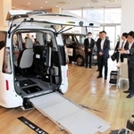 日産自動車の福祉車両を全車種展示する「神戸福祉車両体感ギャラリー館」＝神戸市東灘区御影塚町４