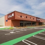 「ＢＣＰ資金」を活用した融資を受け、建て替え再オープンする「カワベ姫路城東店」（カワベ提供）