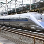 「のぞみ」時代の新幹線５００系＝２０１０年、ＪＲ西明石駅