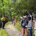 好日山荘の松本良一社長。「登山人口はもちろん、健康な人も好日山荘が増やしていきたい」と話す＝神戸市中央区三宮町１
