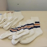 千代田繊維工業の新商品、性別を問わず家族単位でプレゼントできるギフト特化の「ユニバーサルソックス」＝大阪市北区、梅田スカイビル