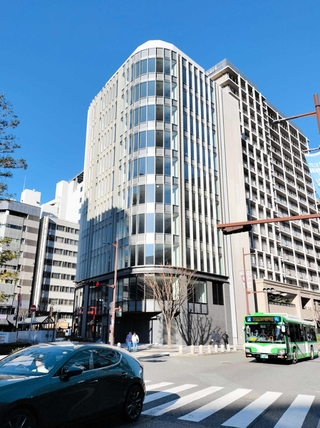 「リボルブ・シス」が神戸事業所を開設した大和神戸ビル＝神戸市中央区三宮町１