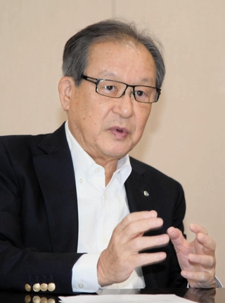 ２０２５年大阪・関西万博への期待を示す尾山基・神戸商工会議所副会頭＝神戸市中央区港島中町６、神戸商工会議所