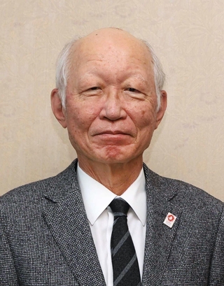 角和夫氏
