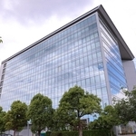 シスメックス本社が入る国際健康開発センター＝神戸市中央区脇浜海岸通１