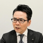 ２０２４年１０月期連結決算を発表するハイレックスコーポレーションの寺浦太郎社長＝大阪市中央区、大阪取引所