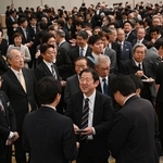 兵庫県内政財界のトップらが集った合同祝賀会＝神戸市中央区港島中町６、神戸ポートピアホテル（撮影・大田将之）