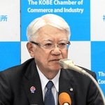 新年の抱負などを語る川崎博也会頭＝神戸市中央区港島中町６、神戸商工会議所（撮影・谷口夏乃）