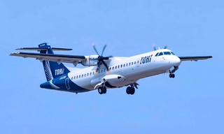 トキエアが現在運航しているプロペラ機「ＡＴＲ７２ー６００」（同社提供）