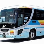 運賃の値上げが発表された大阪（伊丹）空港リムジンバスの車両（阪急観光バス提供）