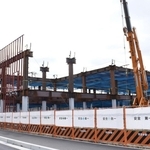 開業に向け建設が進む「マルアイ長田店（仮称）」＝神戸市長田区大道通２
