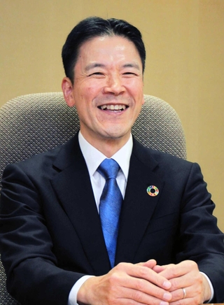 みなと銀行の社長に就いた持丸秀樹さん