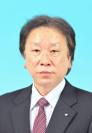 三宅俊也氏
