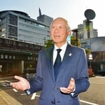 神戸三宮駅周辺の再開発に尽力した角和夫さん＝２０１４年１２月、神戸市中央区