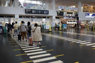神戸空港の搭乗口＝神戸市中央区