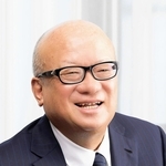 兵庫県商工会連合会の会長に就いた藤井信孝氏（同会提供）