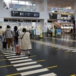 神戸空港の搭乗口＝神戸市中央区