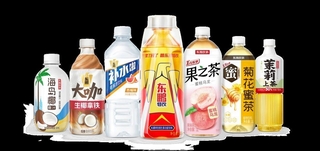 東鵬飲料が中国で販売している飲料（同社提供）