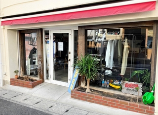神戸・トアウエスト地区にあるセレクトショップ「乱痴気」。８月３日で閉店となる＝神戸市中央区北長狭通３